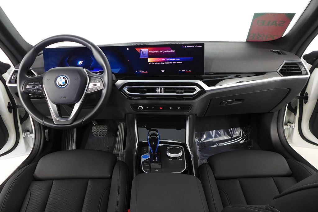 Thumbnail: 2023 BMW i4 - 25