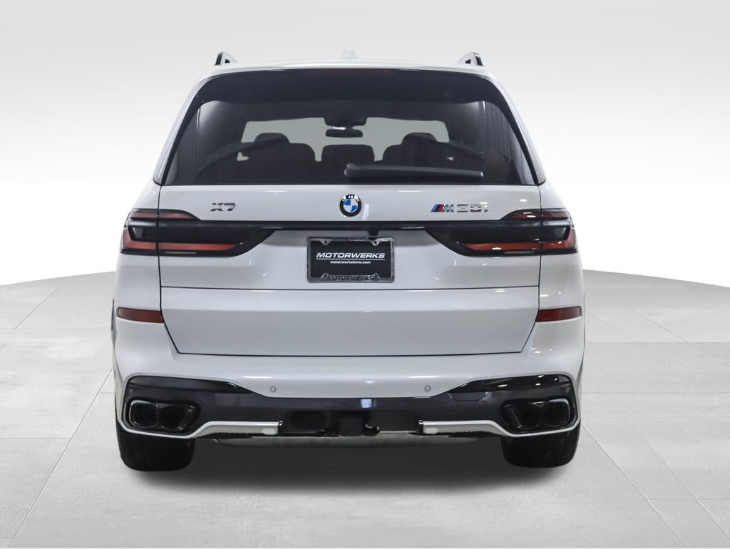 Thumbnail: 2025 BMW X7 - 4