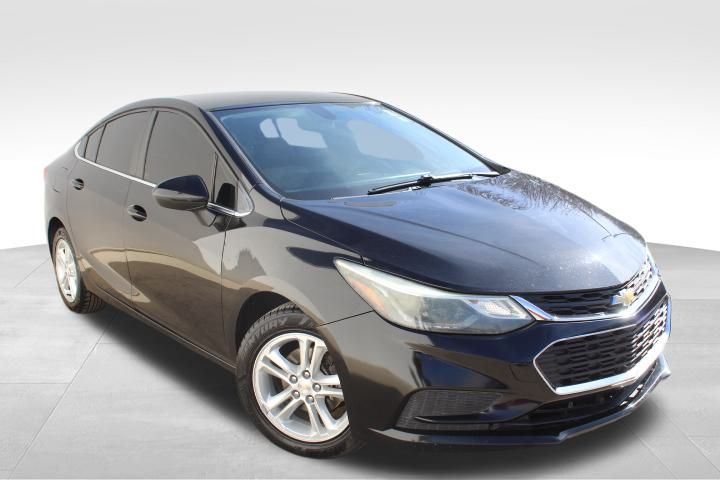 Used Car 2018 Chevrolet Cruze  Lt For Sale Under $10,000 In Georgetown, Texas