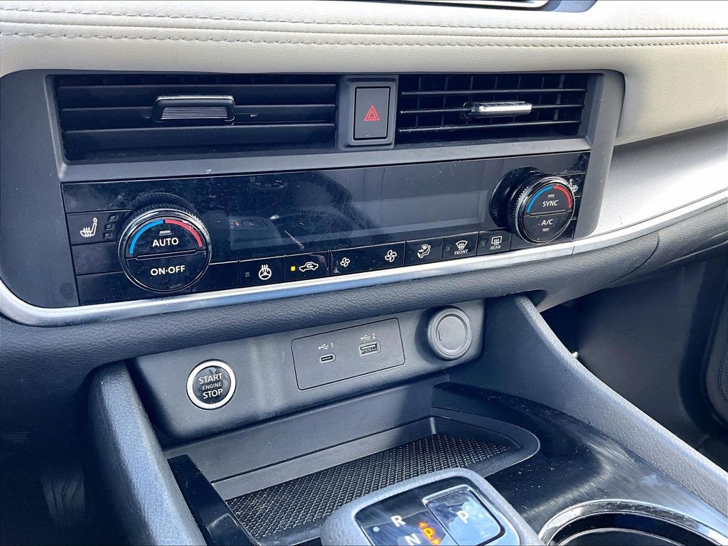 2023 Nissan Rogue — photo 26