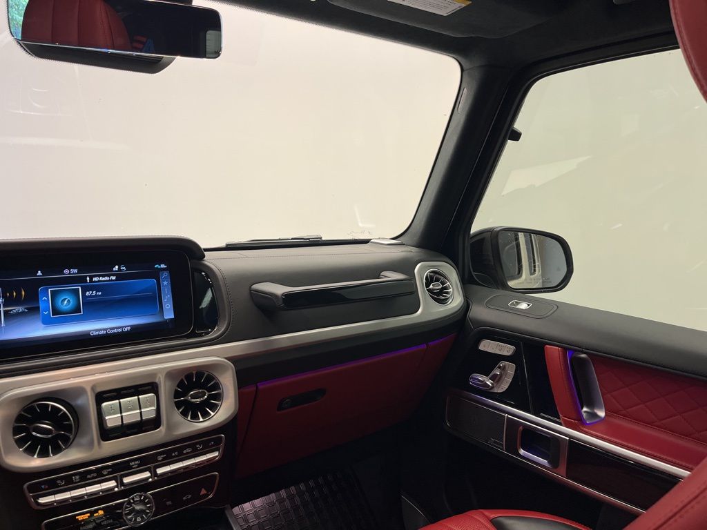 Thumbnail: 2021 Mercedes-Benz G-Class - 26