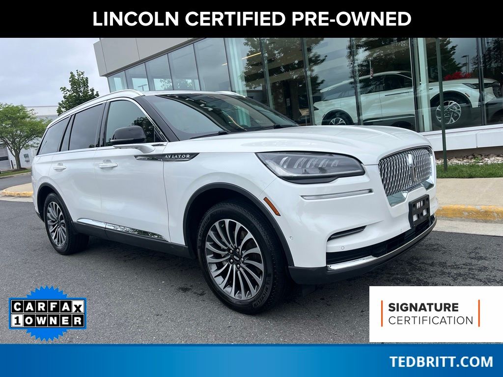 White Metallic 2024 Lincoln Aviator SUV / Crossover All-Wheel Drive Automatic