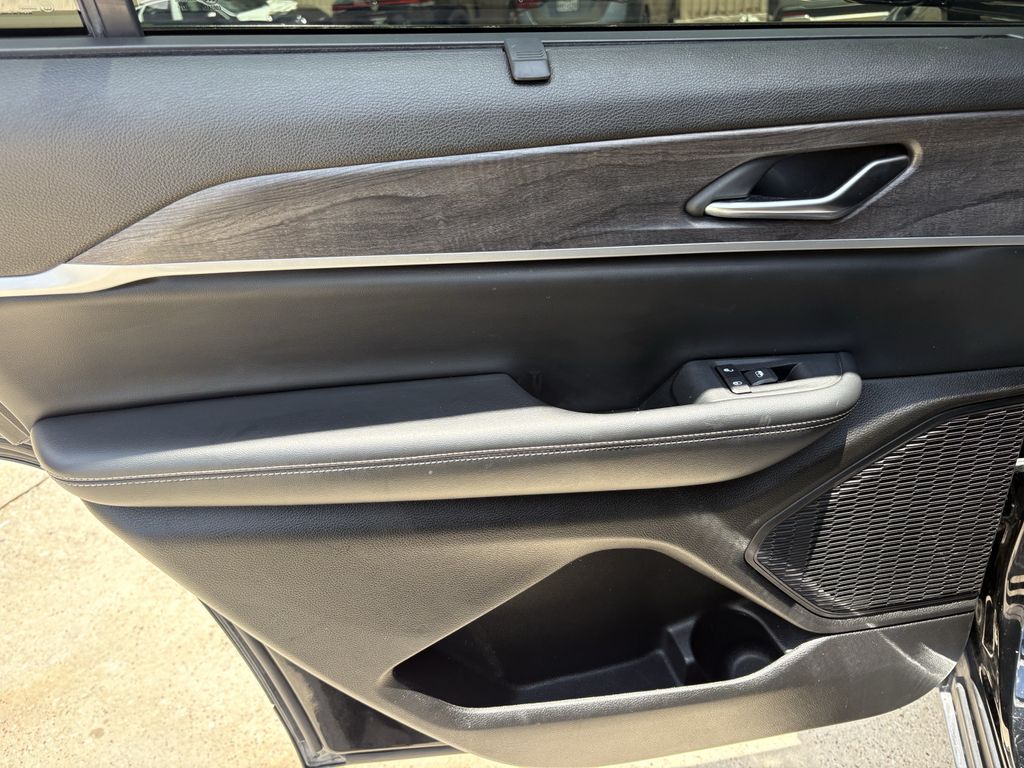 2023 Jeep Grand Cherokee L Limited Black at Texan Dodge Chrysler Jeep Ram