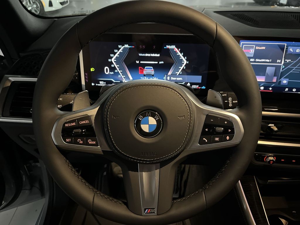 Thumbnail: 2026 BMW X5 - 14