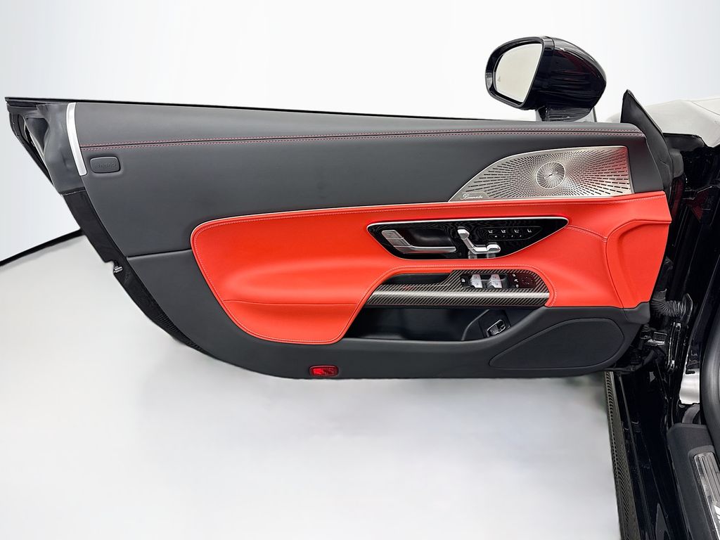 Thumbnail: 2024 Mercedes-Benz SL-Class - 22