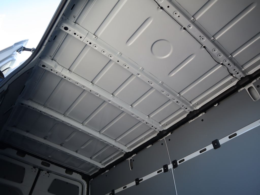 Thumbnail: 2023 Mercedes-Benz Sprinter - 26