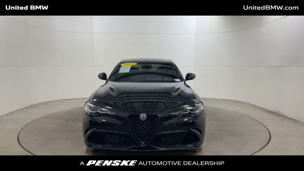 Thumbnail: 2024 Alfa Romeo Giulia - 3