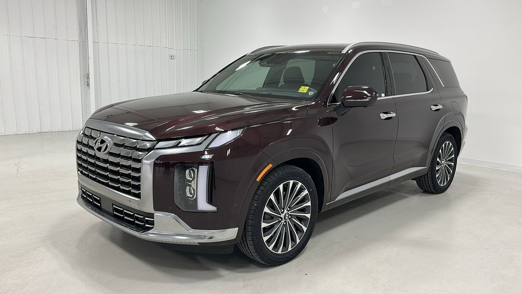 Red (Sierra Burgundy) 2025 Hyundai Palisade Calligraphy FWD SUV / Crossover Front-Wheel Drive 8-Speed Automatic
