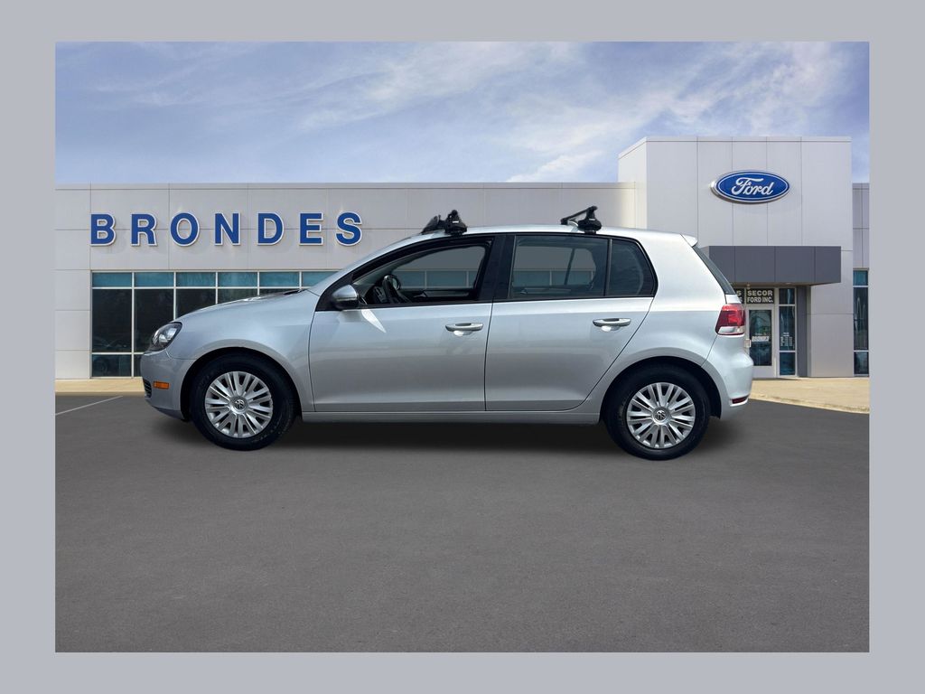 2013 Volkswagen Golf FWD
