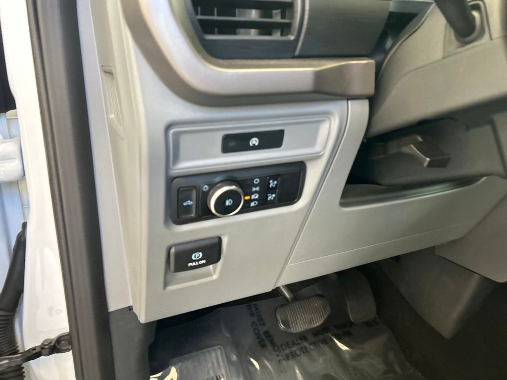 Used 2025 White Ford XLT image 44