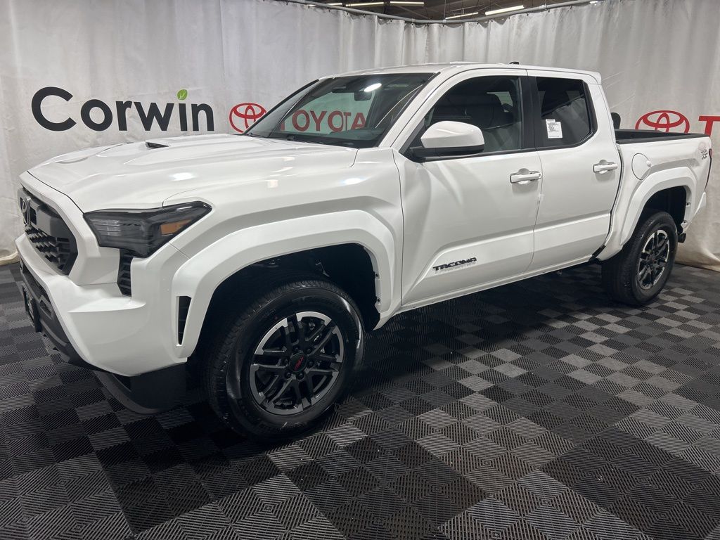 View vehicle photo 4