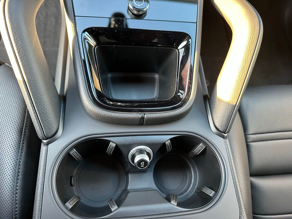 Thumbnail: 2026 Porsche Cayenne - 24