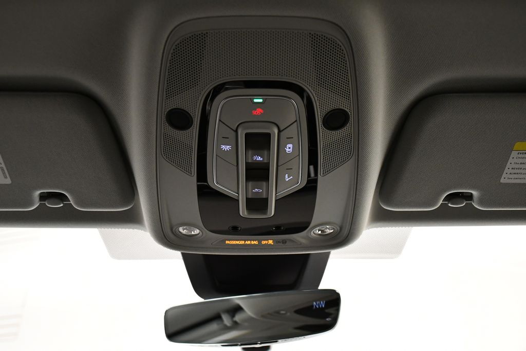 Thumbnail: 2026 Audi Q8 - 19