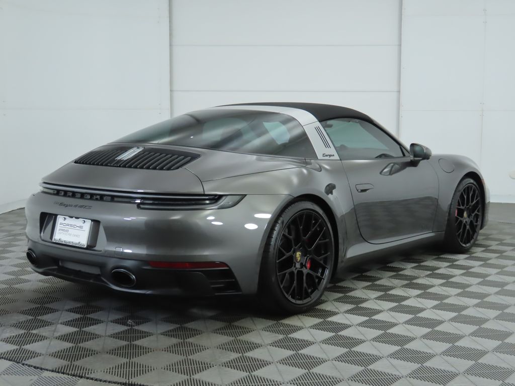 2023 Porsche 911 Targa 4S 13