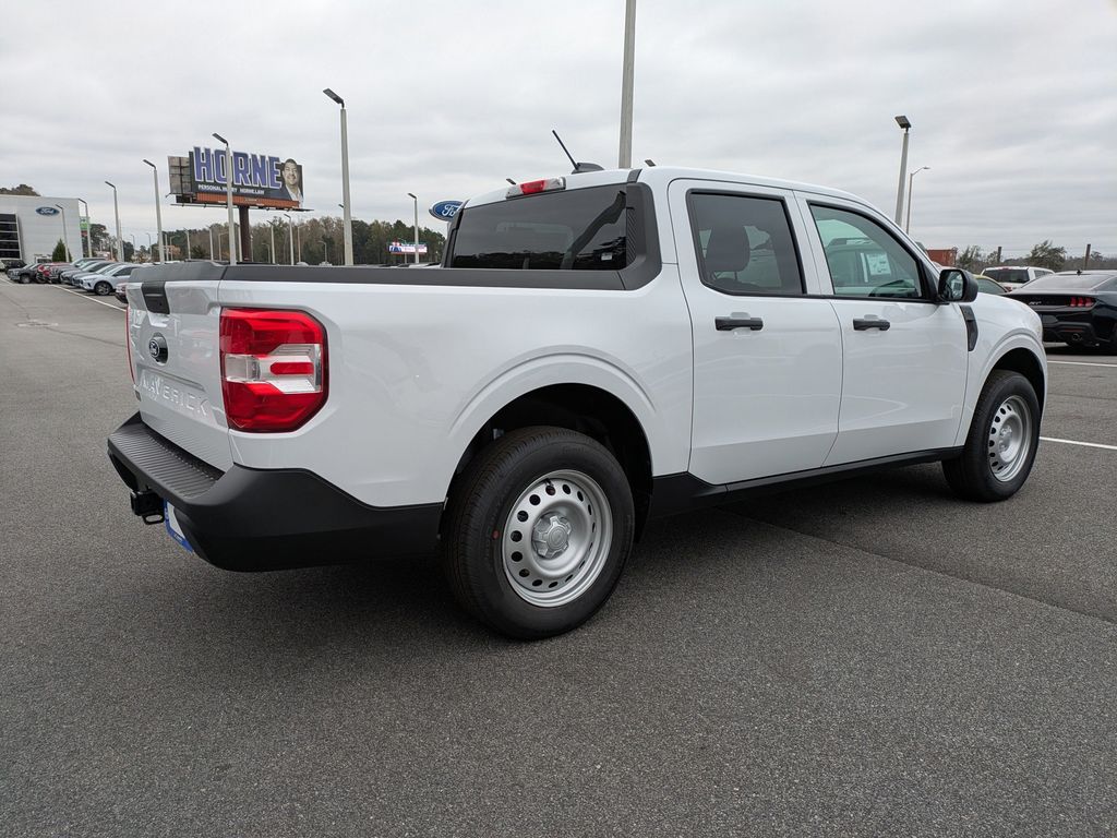 2025 Ford Maverick XL