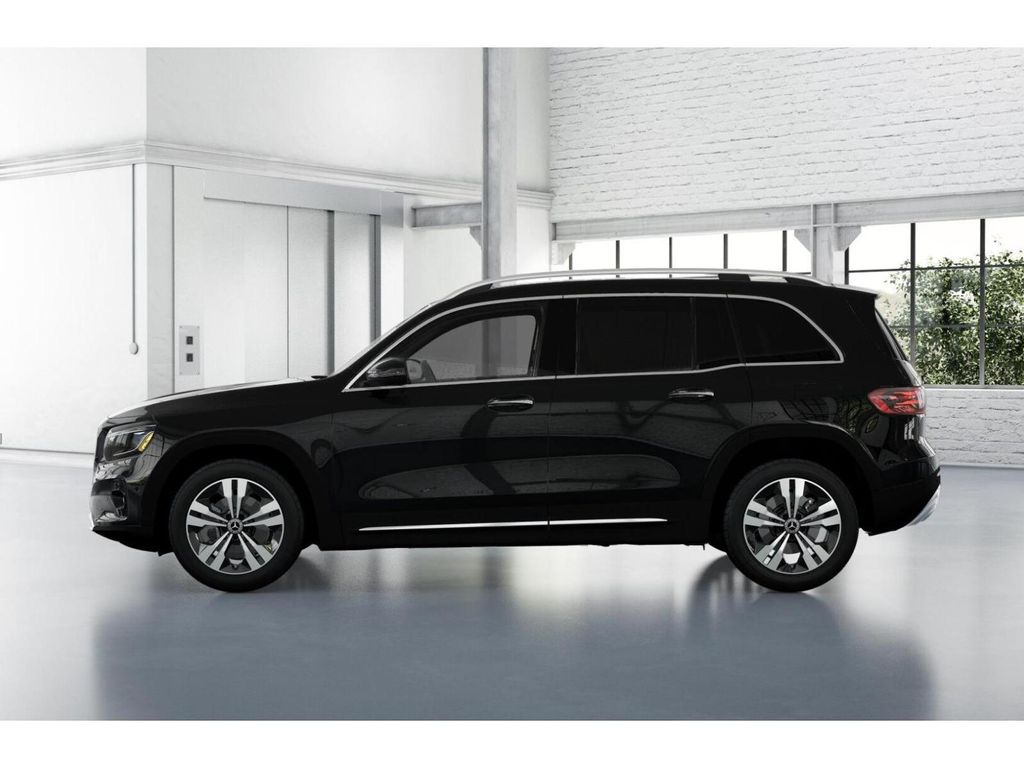 2025 Mercedes Benz GLB 250 4MATIC photo 34