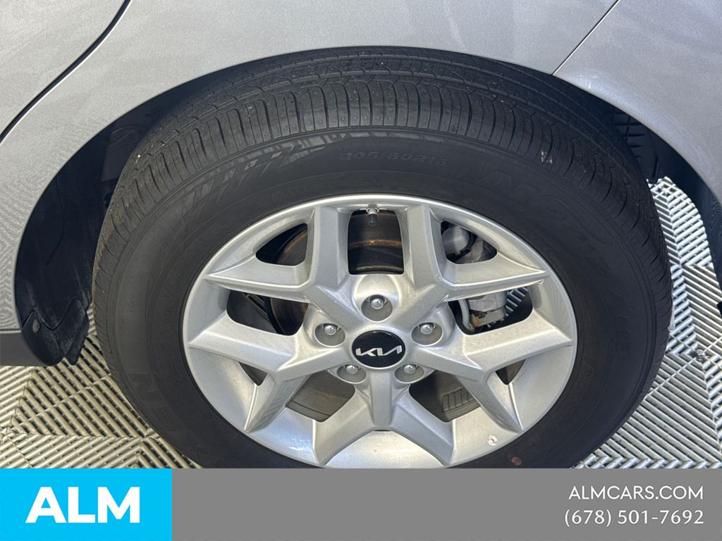 Used 2025 Gray Kia LX image 22