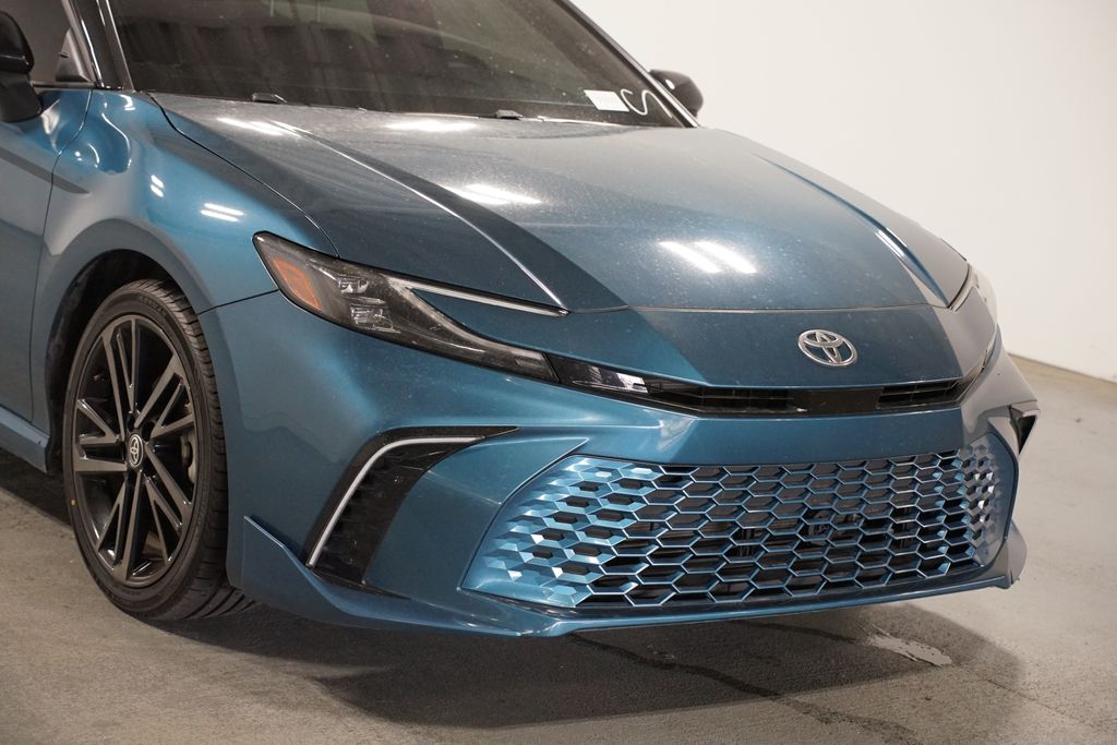 Thumbnail: 2025 Toyota Camry - 4