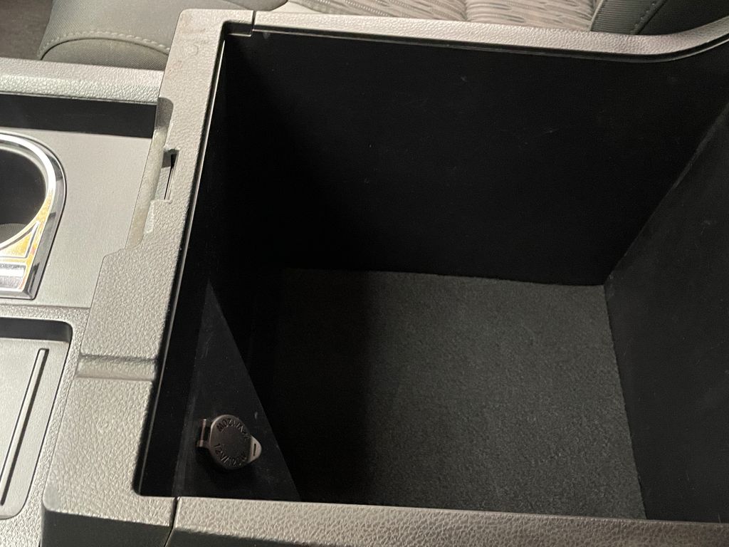 Thumbnail: 2014 Toyota Tundra - 26