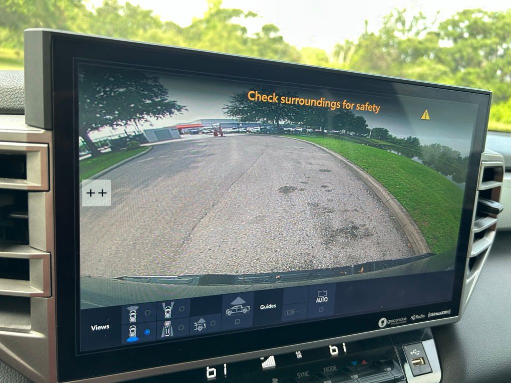 2023 Toyota Tundra Limited 24