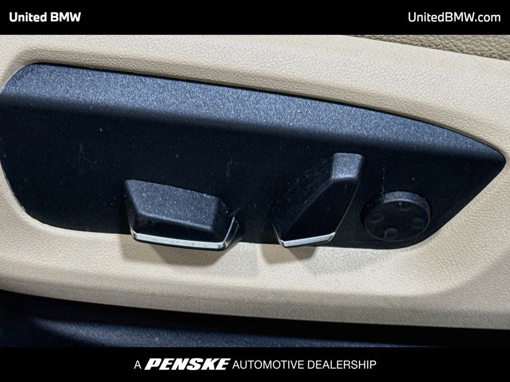 Thumbnail: 2016 BMW 5 Series - 11