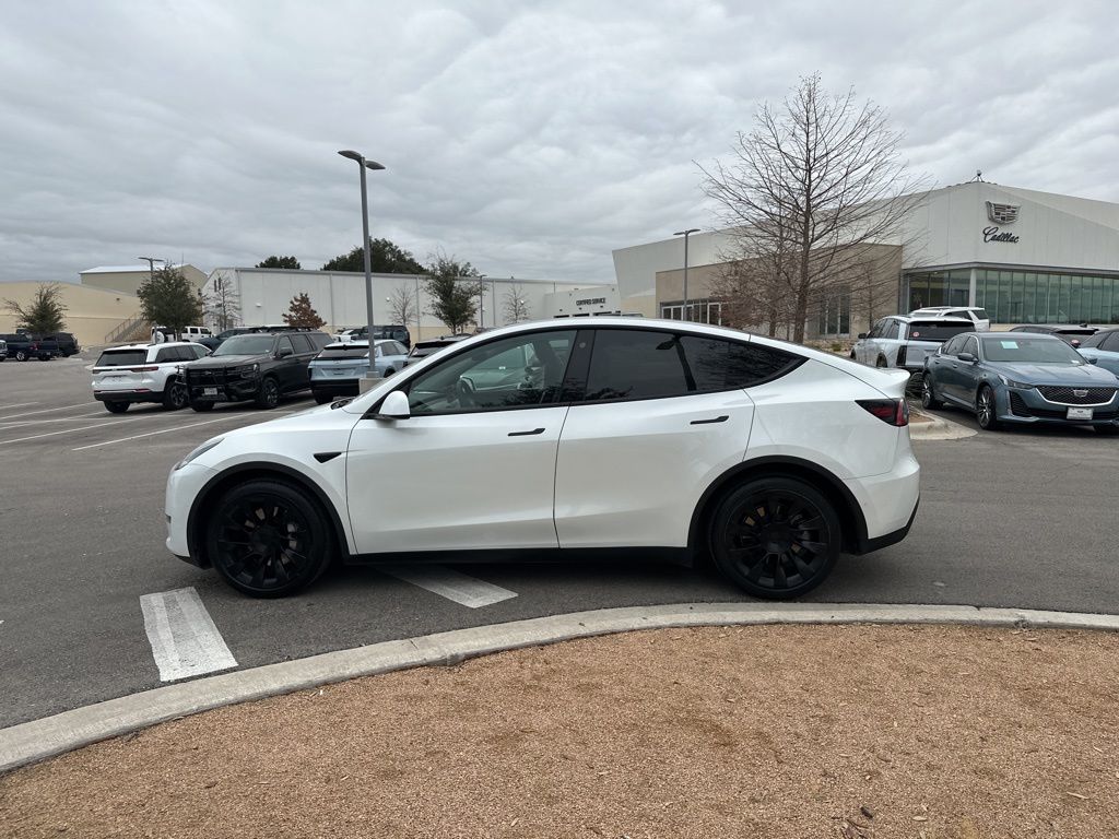 Used Car 2021 Tesla Model Y  Long Range For Sale Under $30,000 In Austin, Texas