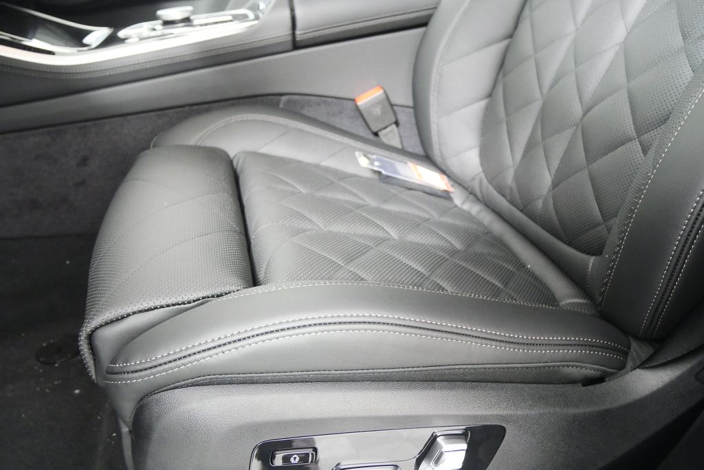 Thumbnail: 2026 BMW X5 - 9