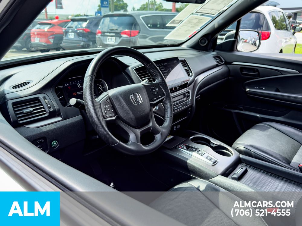 Used 2023 Platinum White Pearl Honda EX-L image 10