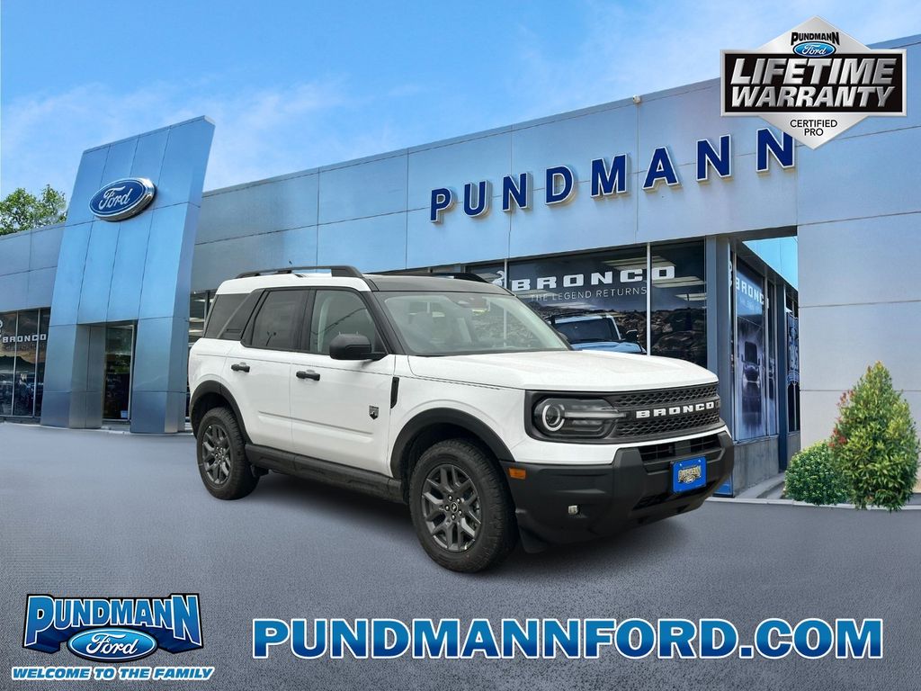 Oxford White 2025 Ford Bronco Sport SUV / Crossover All-Wheel Drive 8-Speed Automatic
