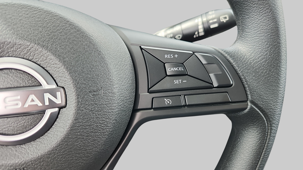 2025 Nissan Kicks Play