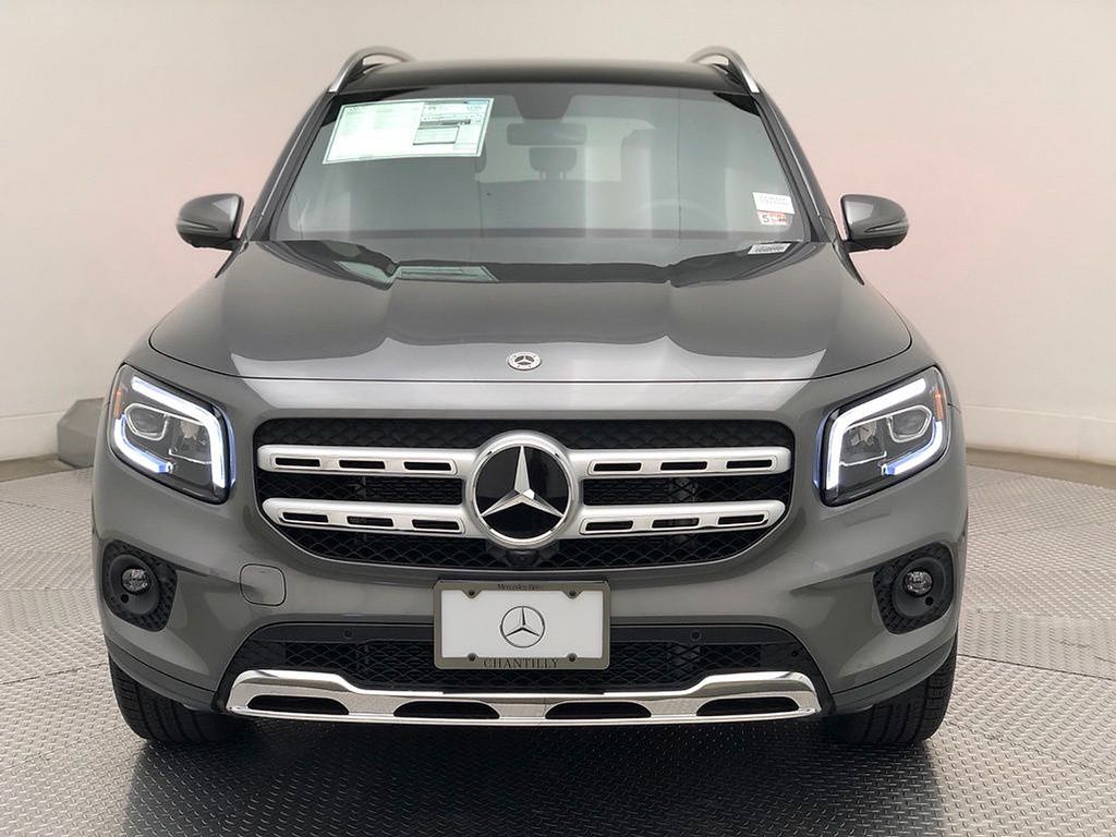 Thumbnail: 2023 Mercedes-Benz GLB - 2