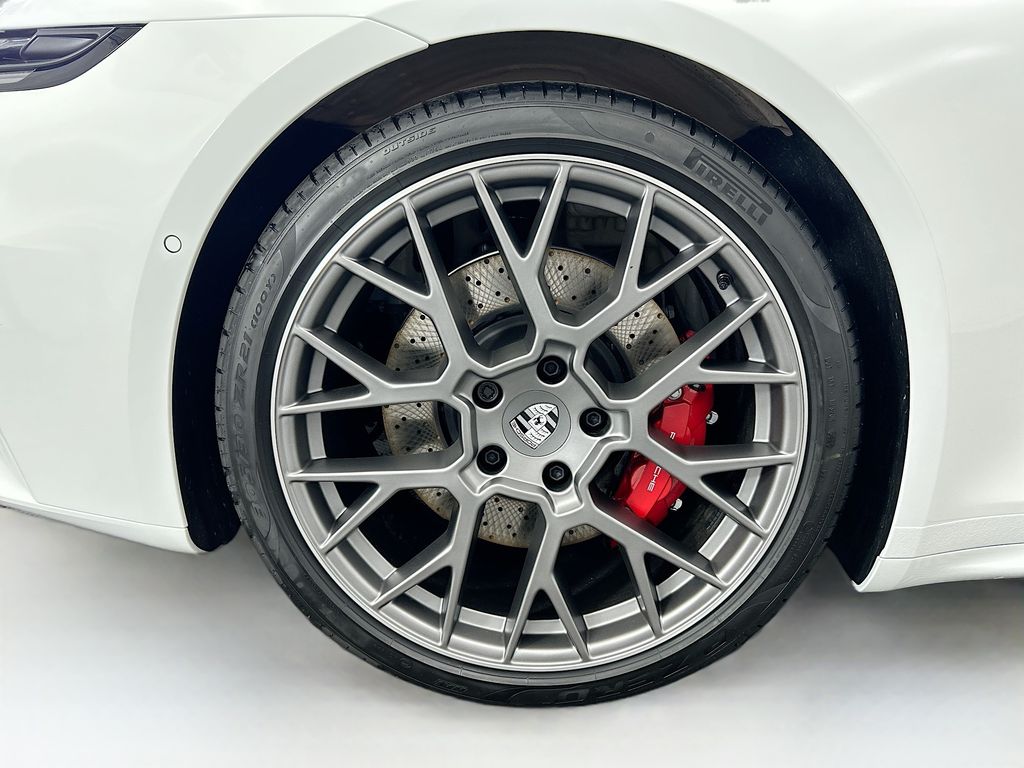 Thumbnail: 2026 Porsche 911 - 31