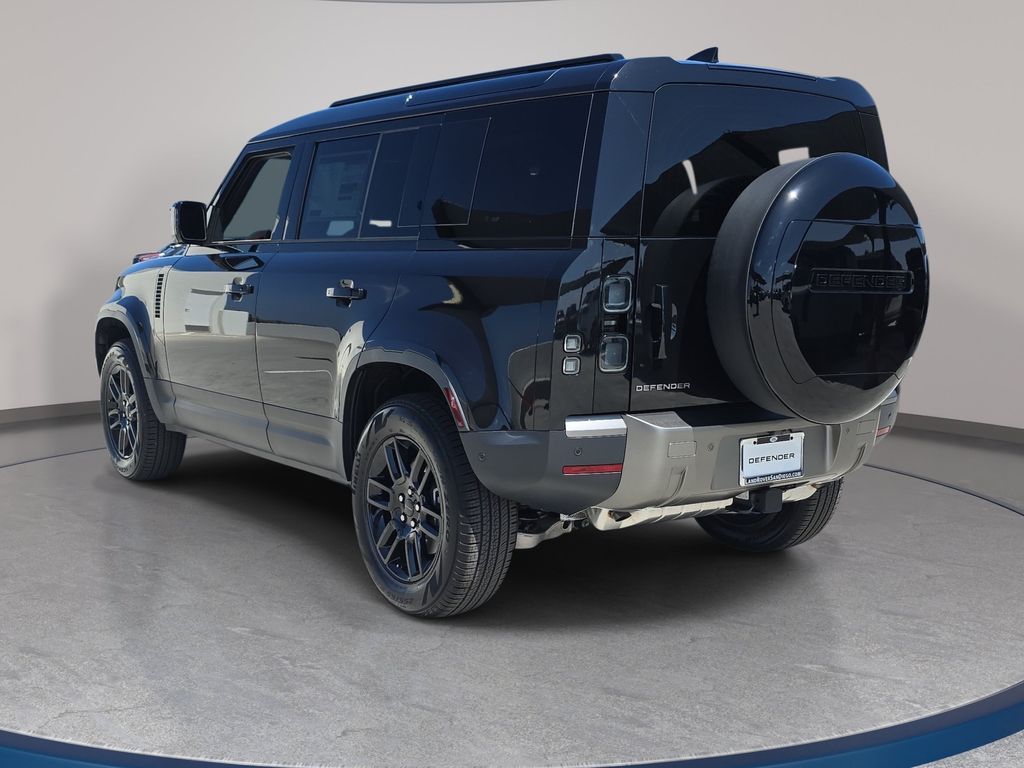 New 2026 Black Land Rover S image 7