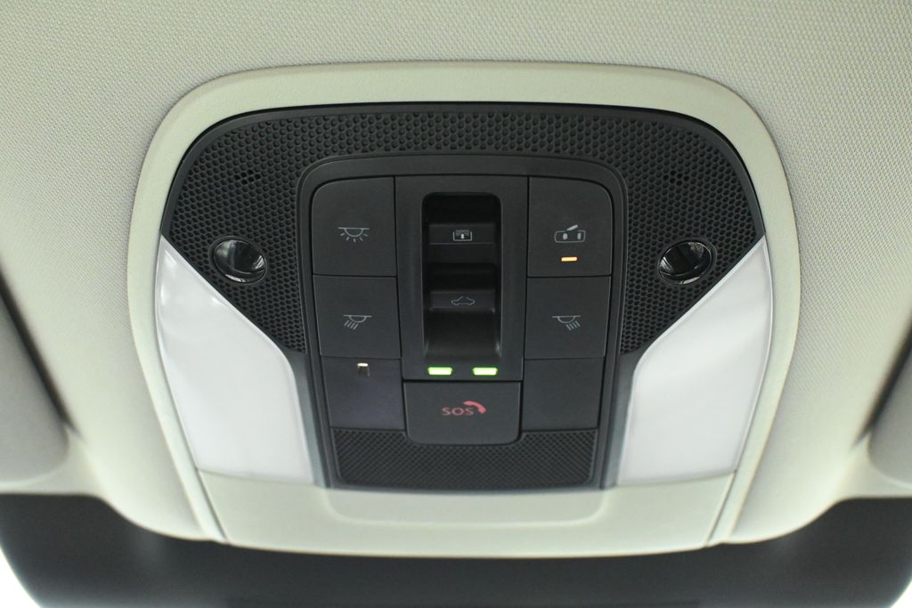 Thumbnail: 2026 INFINITI QX60 - 16