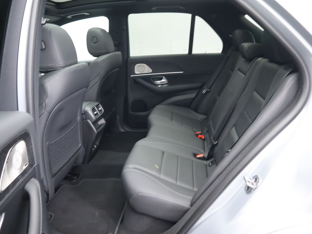 2025 Mercedes-Benz GLE 450 23