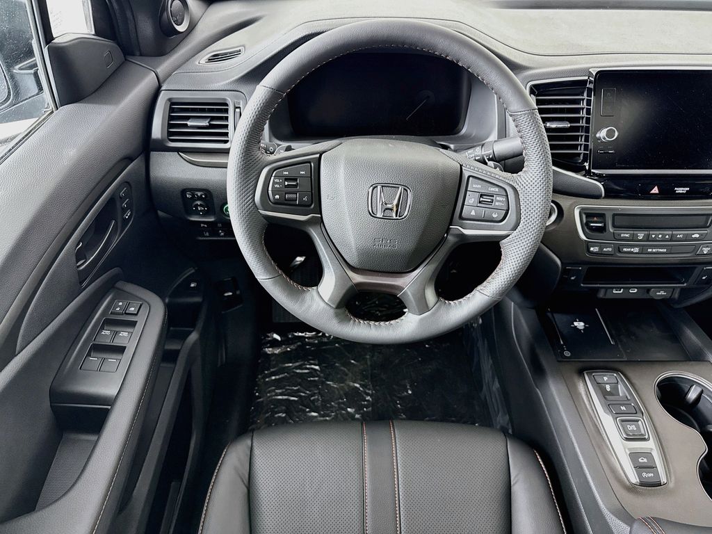Thumbnail: 2026 Honda Ridgeline - 10
