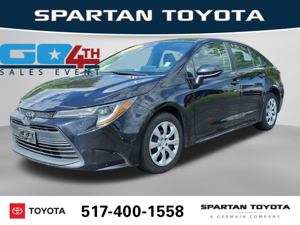  2024 Toyota Corolla LE FWD   