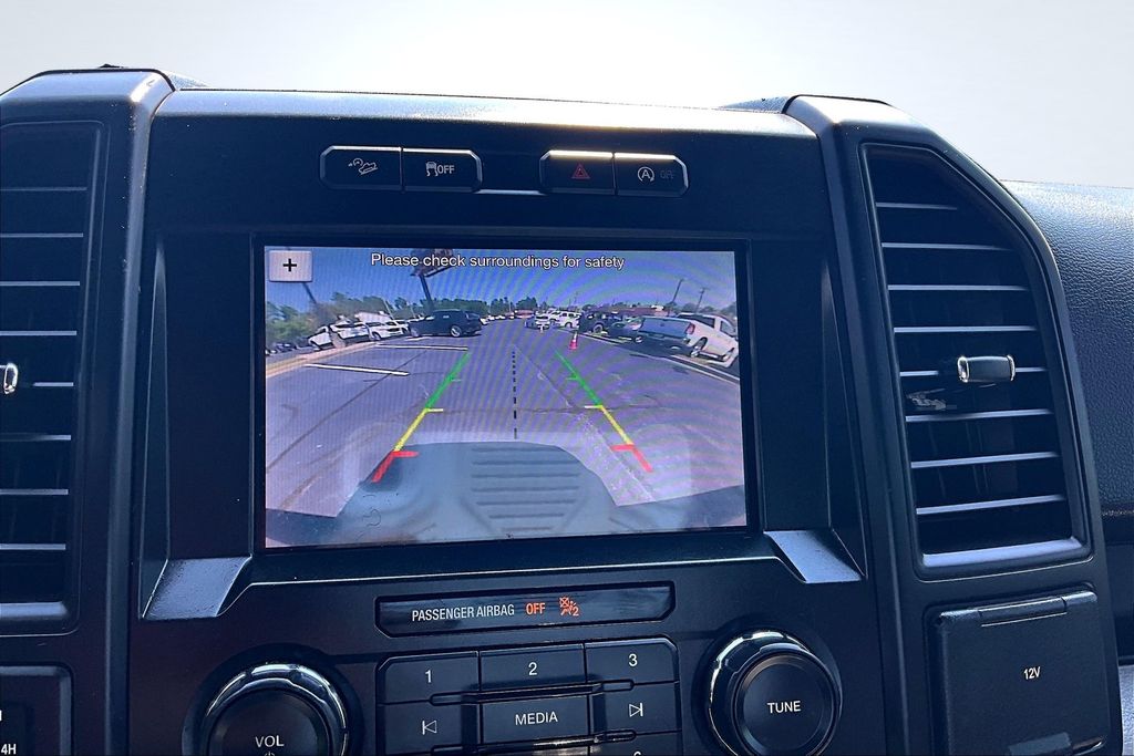 2020 Ford F-150 XL - 11