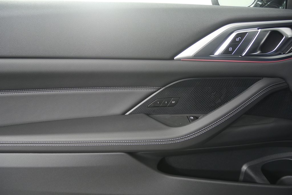 Thumbnail: 2026 BMW 4 Series - 8