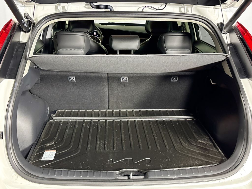 2023 Kia Niro EV Wind