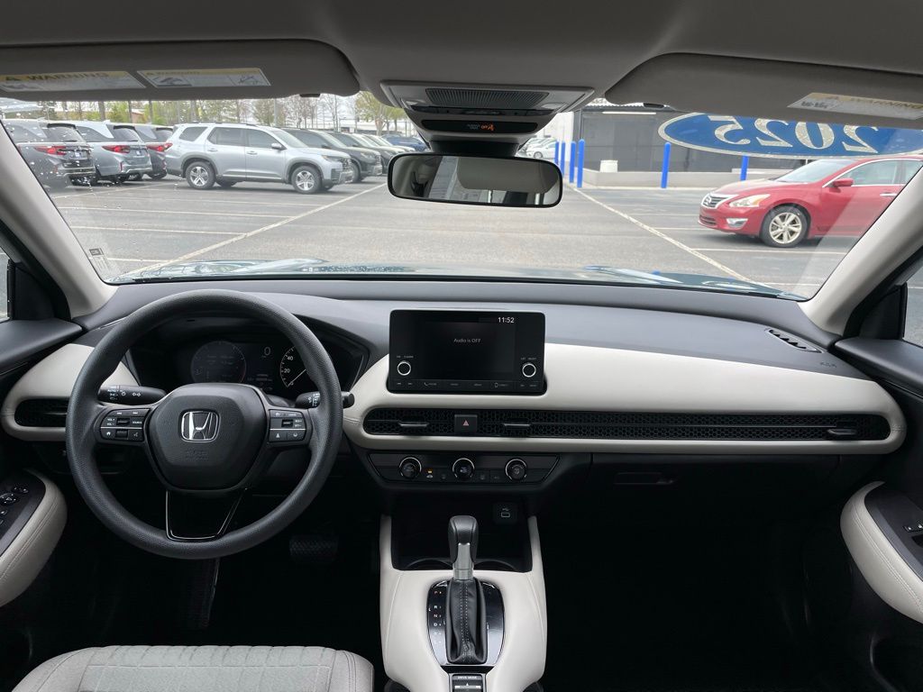 Thumbnail: 2025 Honda HR-V - 10