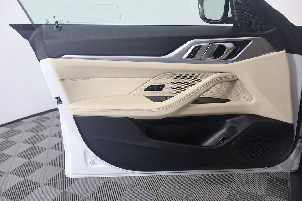 2024 BMW i4 eDrive40 12