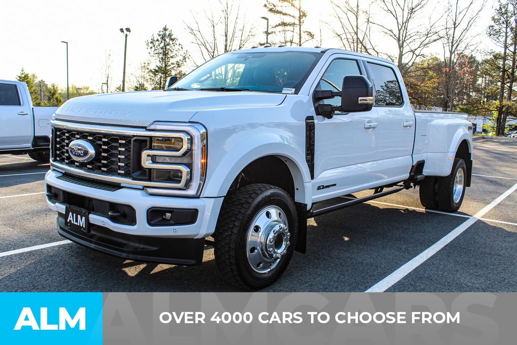 Used 2025 White Ford Platinum image 2