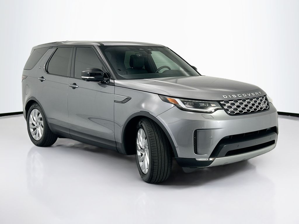 Thumbnail: 2025 Land Rover Discovery - 3