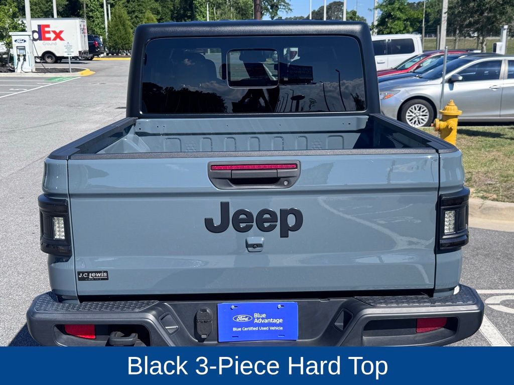 2024 Jeep Gladiator Sport S
