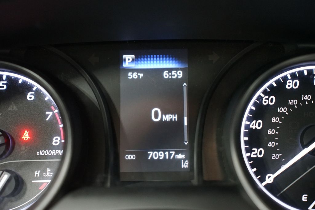 2023 Toyota Camry SE 17