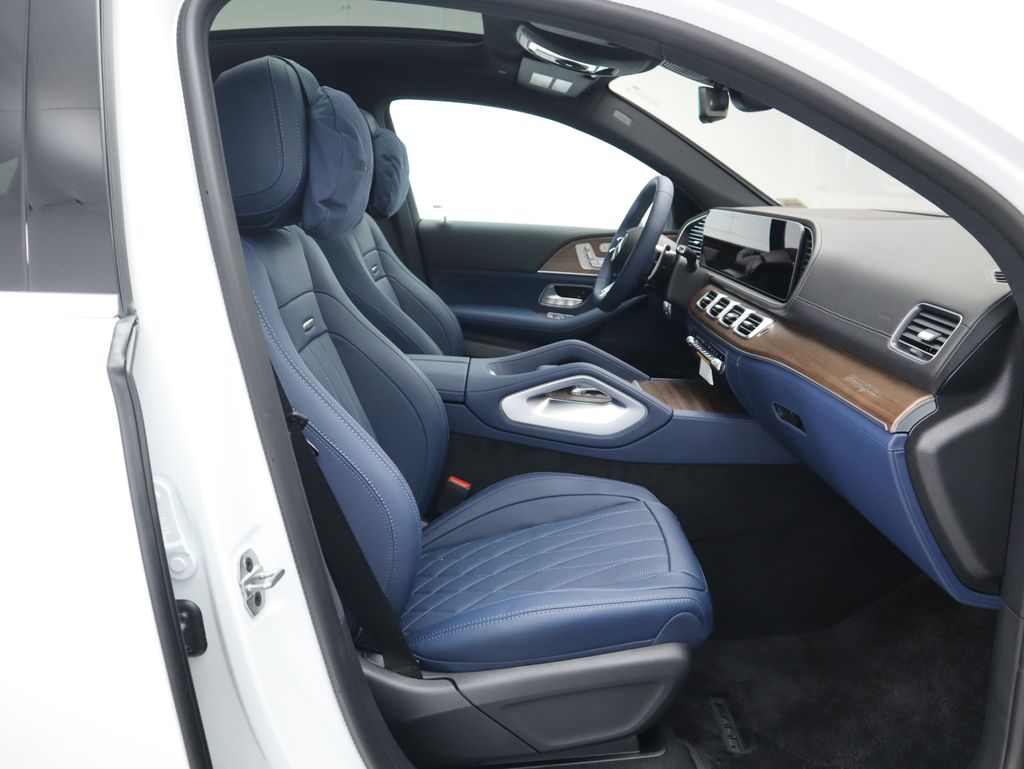 Thumbnail: 2026 Mercedes-Benz GLE - 22