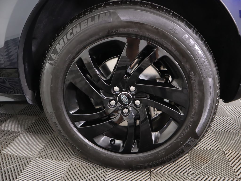 2023 Land Rover Range Rover Evoque Dynamic 32