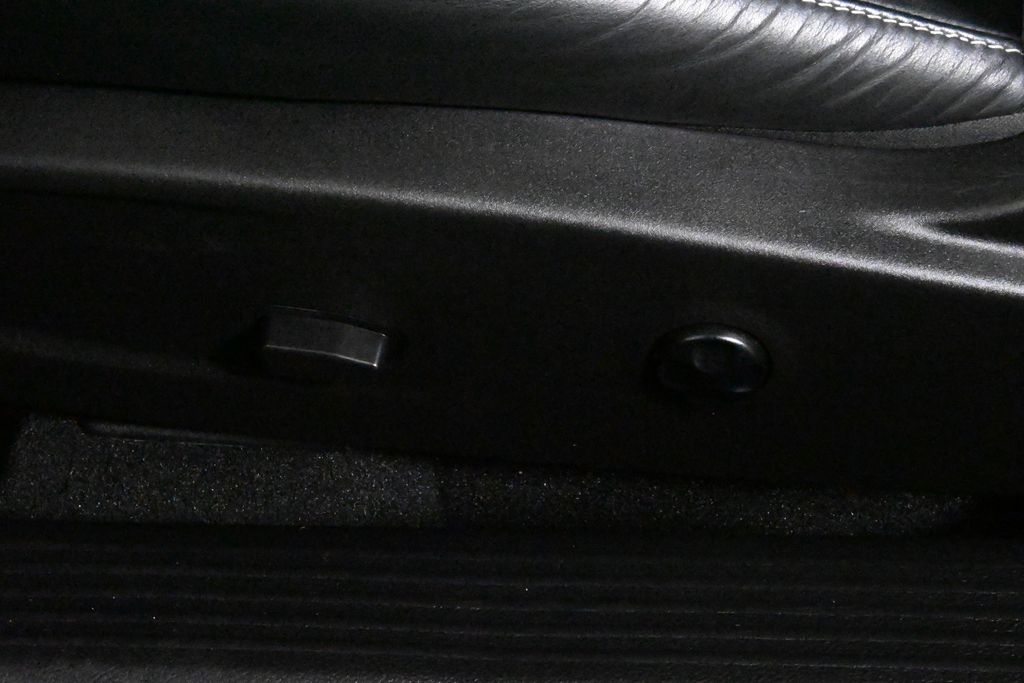 Thumbnail: 2023 Dodge Challenger - 28