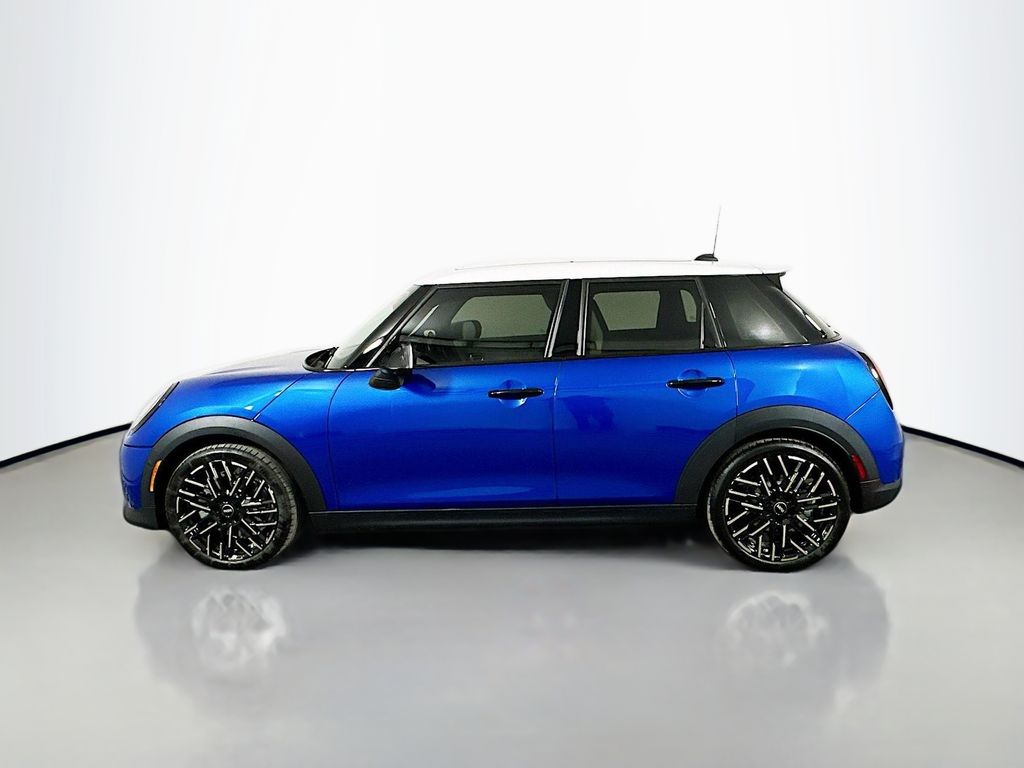 2025 MINI Cooper S 8